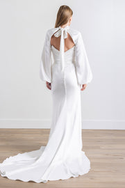 Leora | Watters
