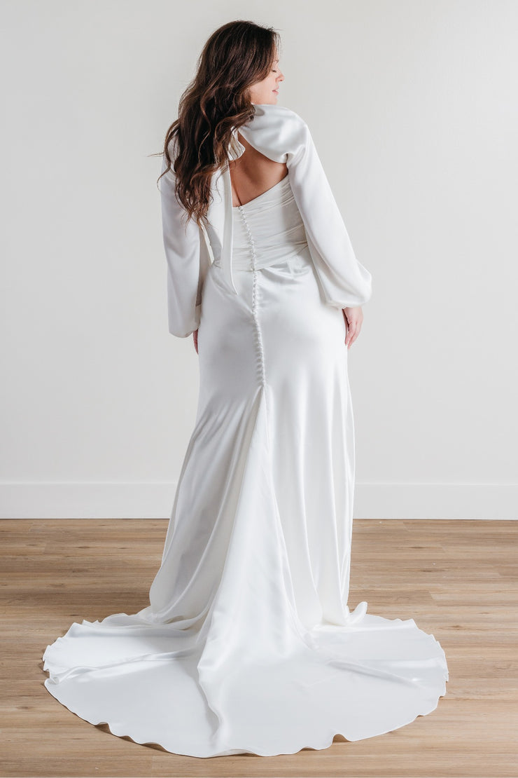 Leora | Watters