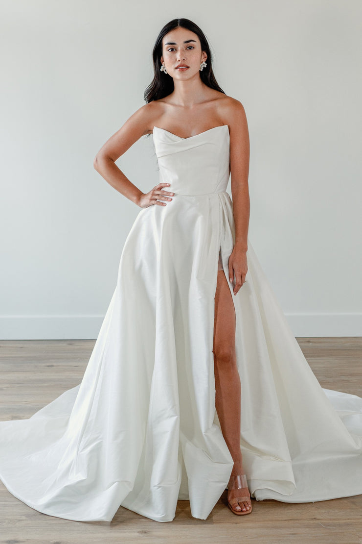 Lalima | Willowby - Watters