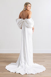 Mercedes with Sleeves | Wtoo - Watters