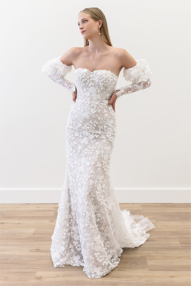 watters lace wedding dress Get Your Watters Wedding Dress From La Jeune Mariee