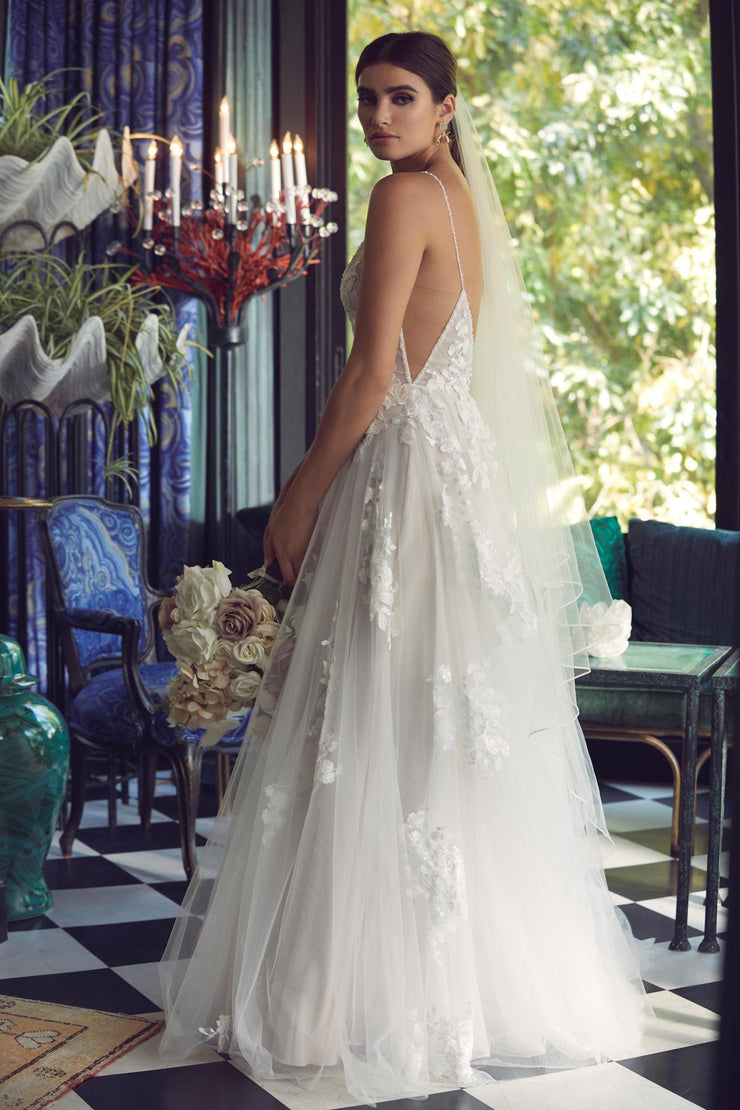 Joelle | Wtoo - Watters 18W / Ivory/Blush / Standard Joelle | Wtoo - Watters 18W / Ivory/Blush / Standard